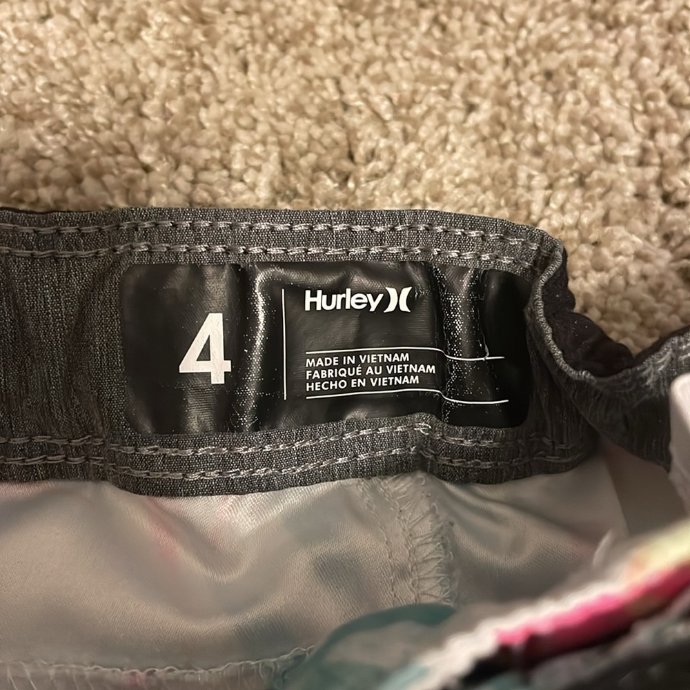 Hurley bathing suit - Picture 2 of 2